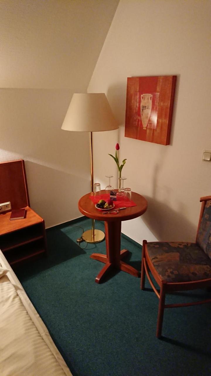 Garni-Hotel Alt Wernigeroeder Hof 베르니게로데 외부 사진